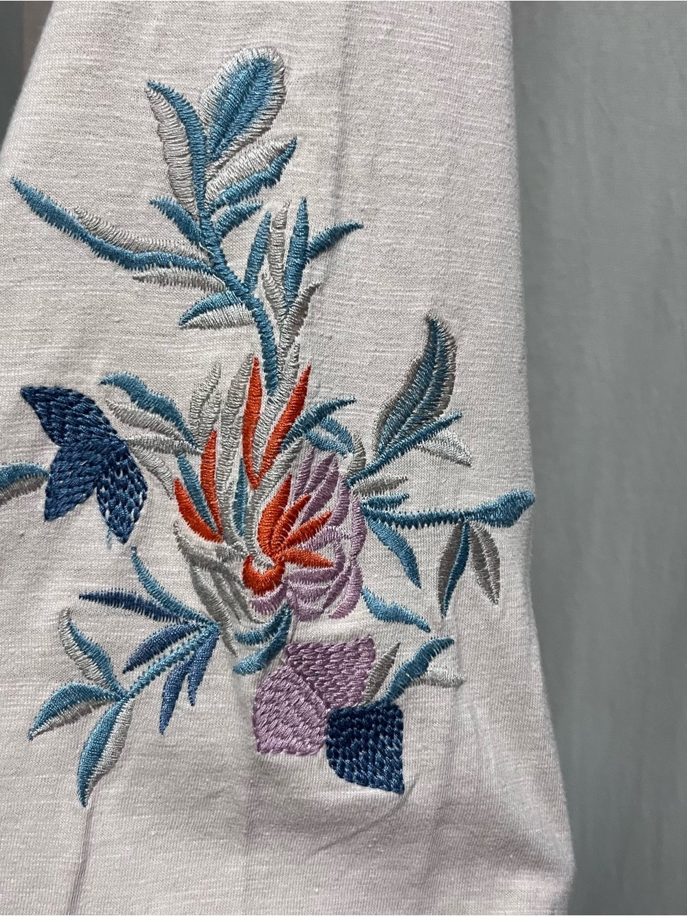 Women’s Solitaire Tan embroidered floral Peasant blouse Size XL Boho - Picture 5 of 10